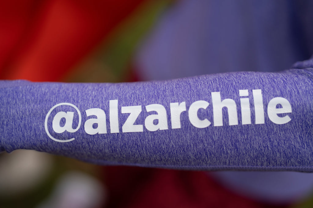 Polera Dry Fit Manga Larga Con Cierre